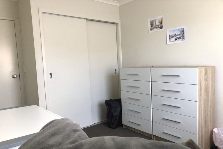 Photo of property in 10a Hill Road, Papatoetoe, Auckland, 2025