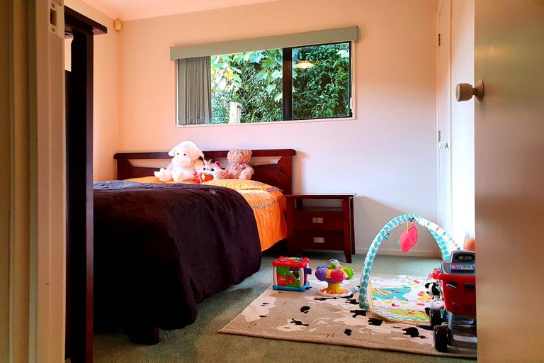 Photo of property in 42d Kitchener Road, Waiuku, 2123