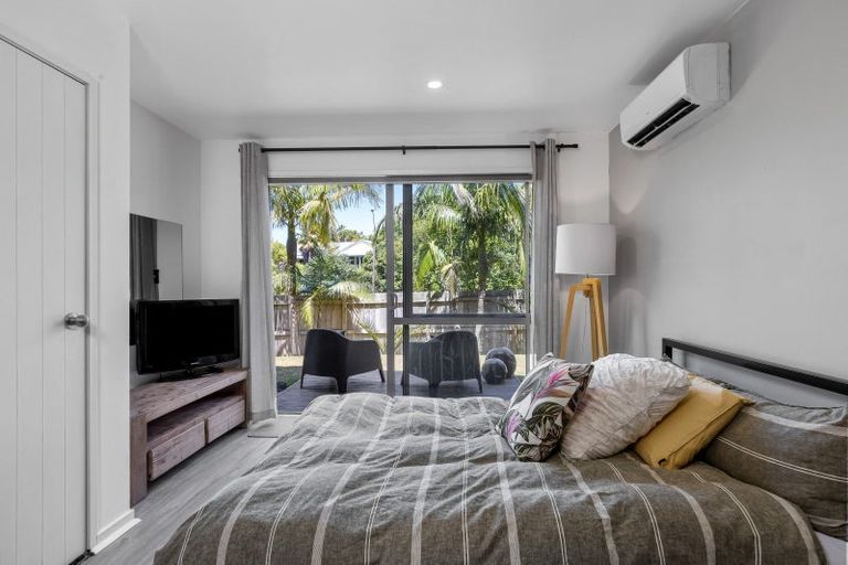 Photo of property in 4b Astrolabe Place, Gulf Harbour, Whangaparaoa, 0930