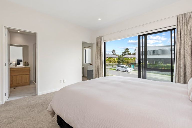 Photo of property in 10b Nellie Drive, Kumeu, 0810