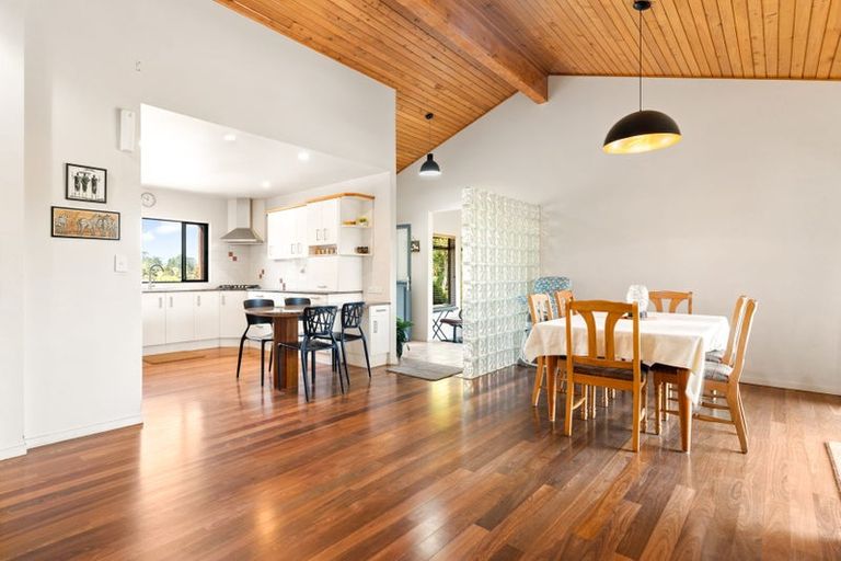 Photo of property in 98 Grange Road, Hahei, Whitianga, 3591