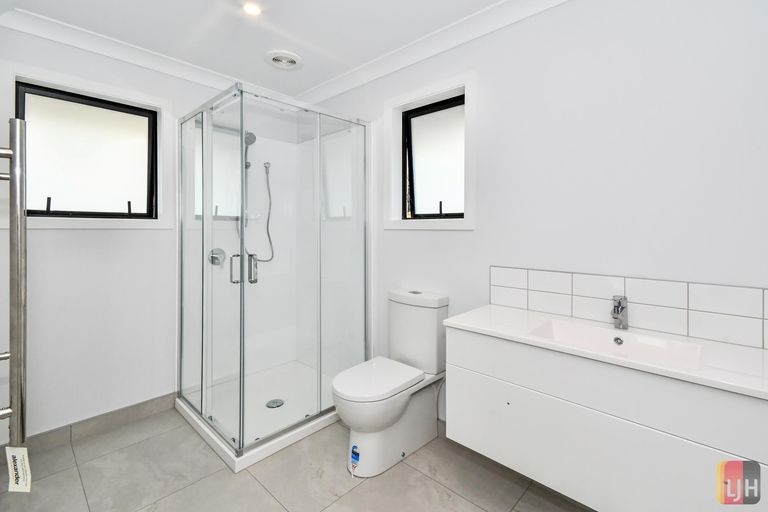 Photo of property in 20b Reidy Place, Pukekohe, 2120