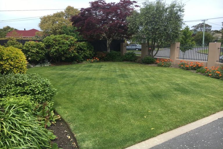 Photo of property in 49 Wilton Crescent, Bishopdale, Christchurch, 8053