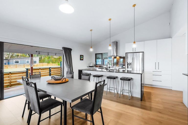 Photo of property in 14 Komahimahi Way, Motuoapa, 3382