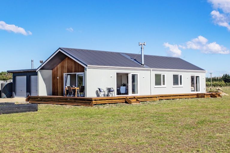 Photo of property in 86 Racecourse Road, Amberley, 7482