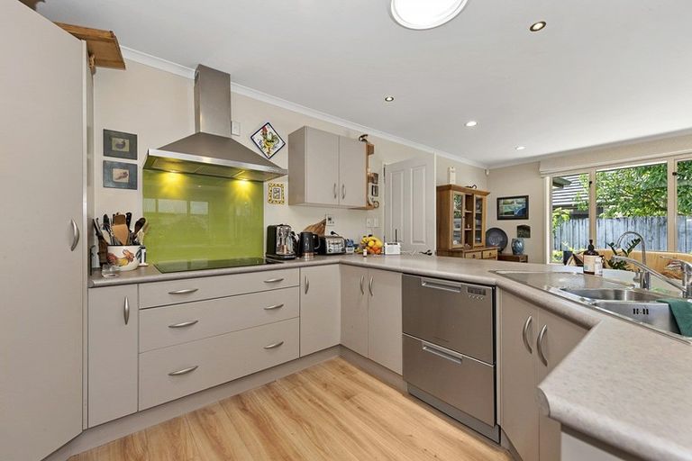 Photo of property in 6 Portobello Way, Huntington, Hamilton, 3210