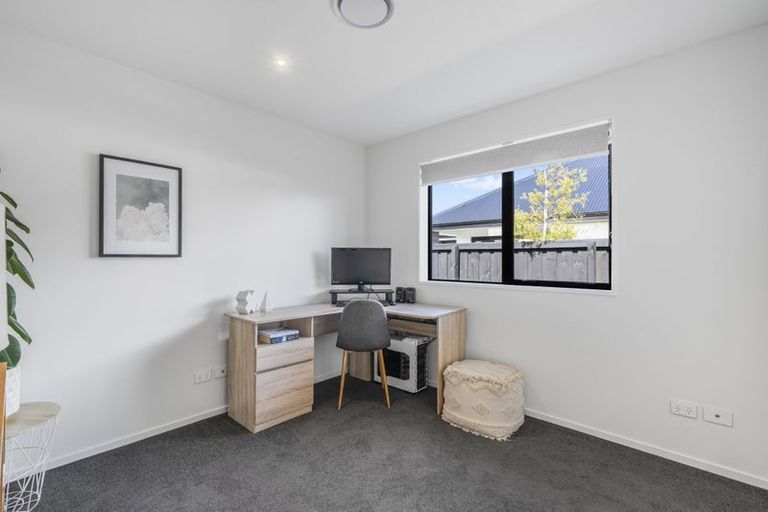 Photo of property in 27 Lusk Street, Rangiora, 7400
