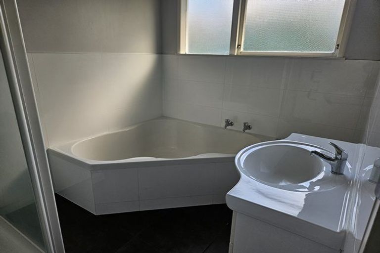 Photo of property in 79 Te Awe Awe Street, Hokowhitu, Palmerston North, 4410