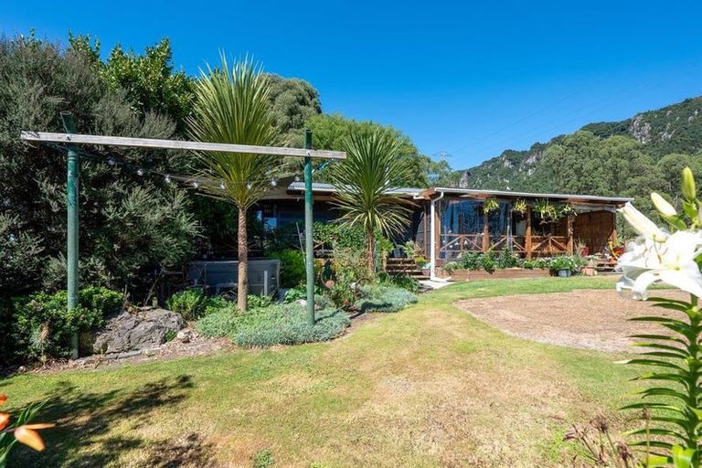 Photo of property in 402 Apirana Road, Horohoro, Rotorua, 3077