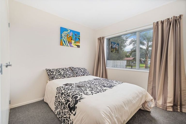 Photo of property in 20 Tairua Palms Place, Tairua, 3508