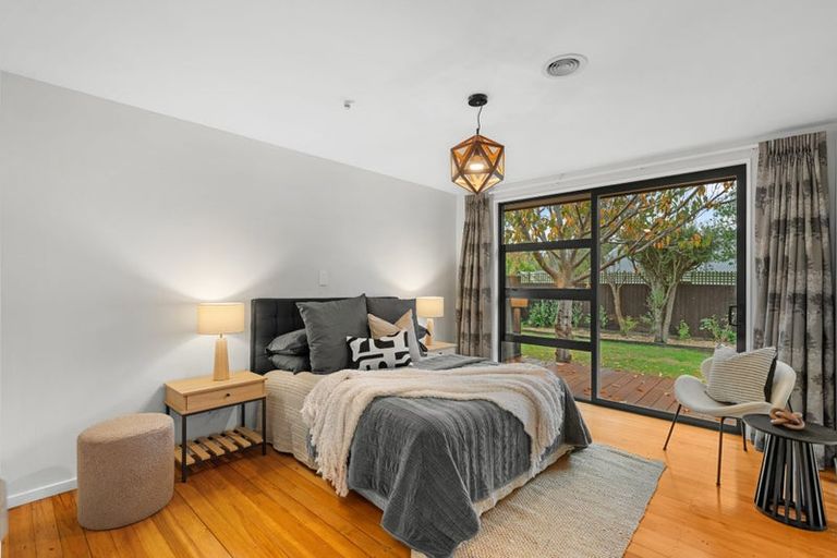 Photo of property in 25 Landsdowne Terrace, Cashmere, Christchurch, 8022