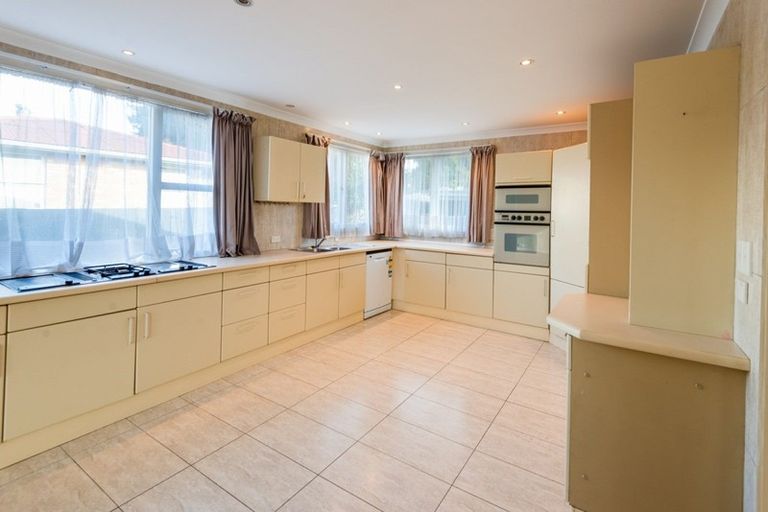 Photo of property in 16 Dunbar Place, Tokoroa, 3420