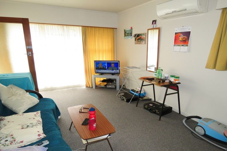 Photo of property in 2c&d Dunn Street, Reefton, 7830