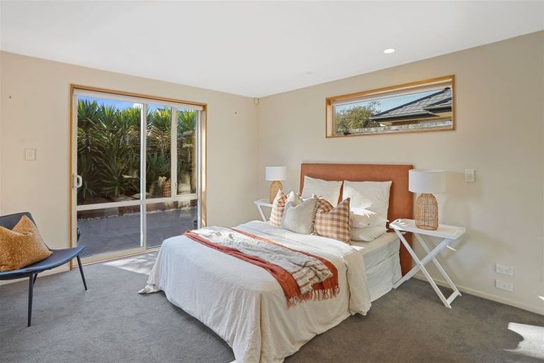 Photo of property in 106 Saint Martins Road, Saint Martins, Christchurch, 8022