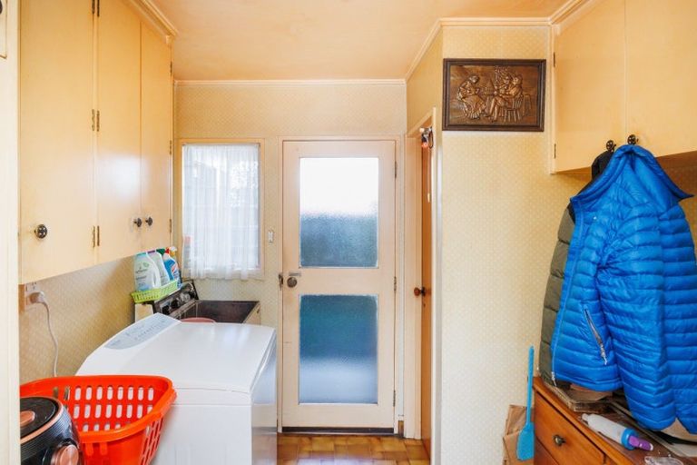 Photo of property in 2a Bristol Crescent, Roslyn, Palmerston North, 4414