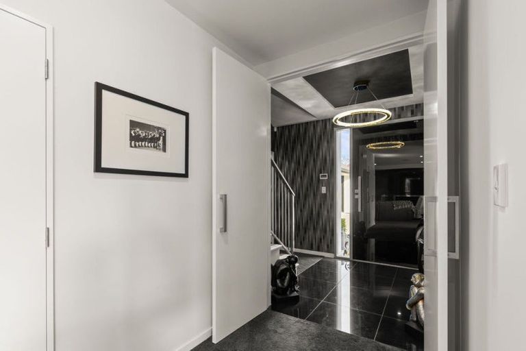 Photo of property in 92 Hodgens Road, Prebbleton, 7676