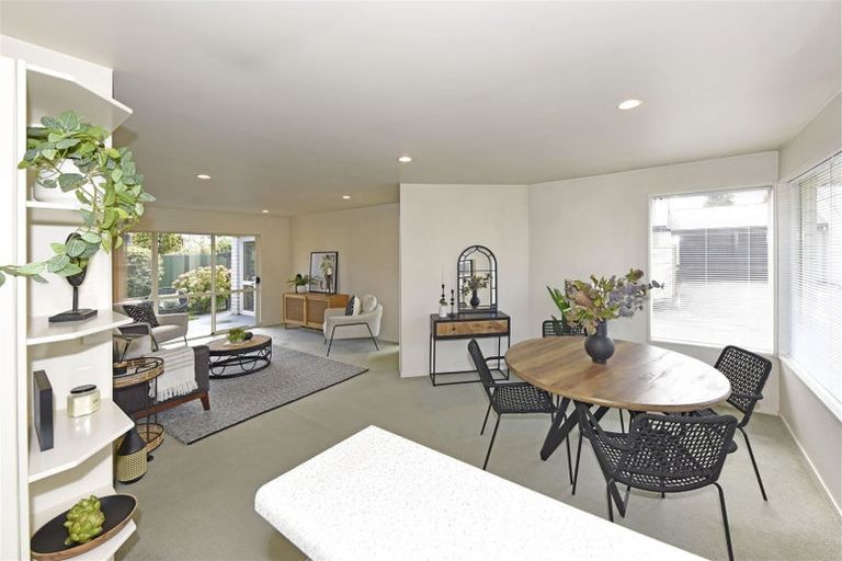 Photo of property in 52a Matipo Street, Riccarton, Christchurch, 8041