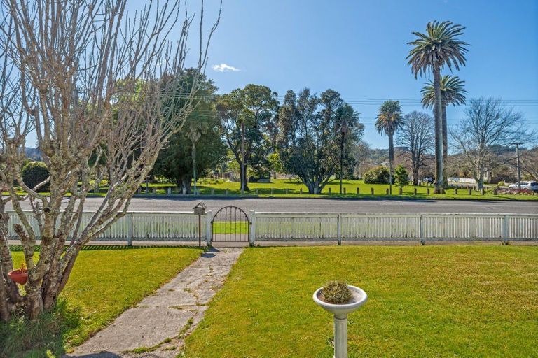 Photo of property in 384 Aberdeen Road, Gisborne, 4010