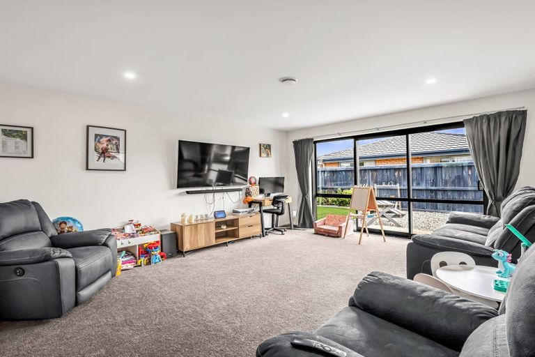 Photo of property in 28 Rahme Crescent, Kaiapoi, 7630