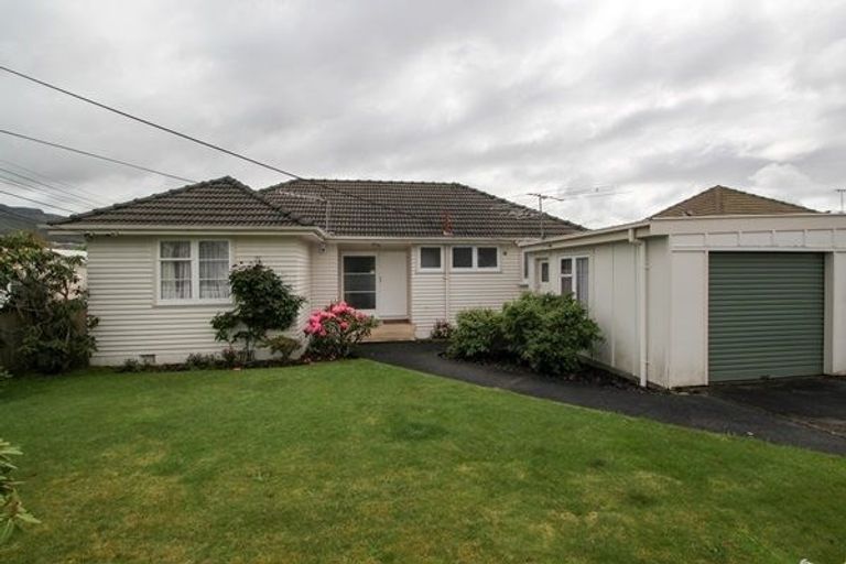 Photo of property in 46f1- Thackeray Street, Trentham, Upper Hutt, 5018