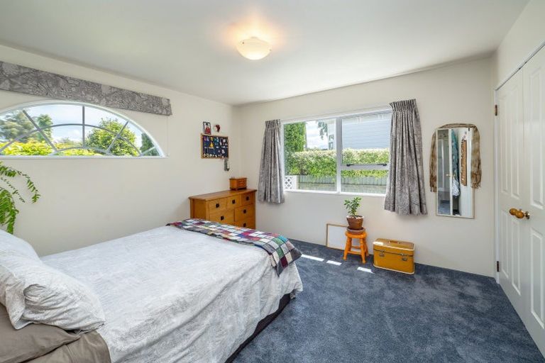 Photo of property in 15 Wood Street, Greytown, 5712