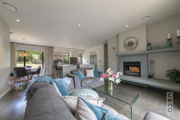 Photo of property in 1030 Peak Road, Helensville, 0875