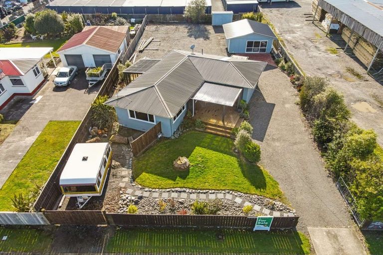 Photo of property in 62 Russell Street, Marton, 4710