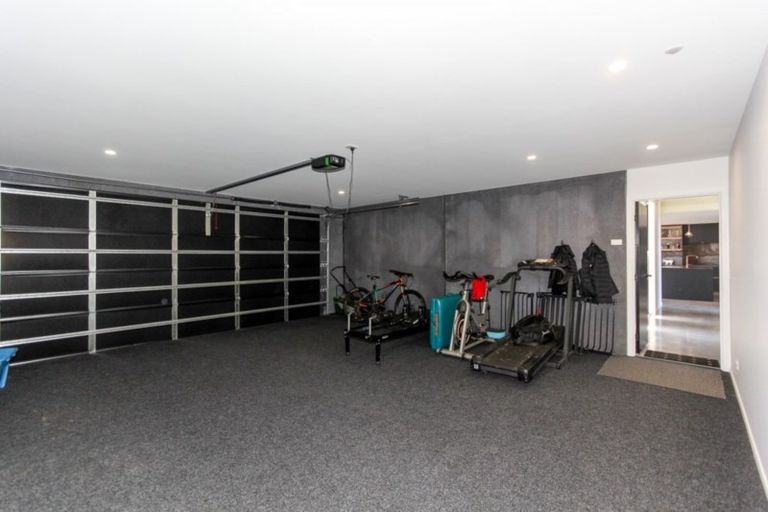 Photo of property in 3 Kotare Drive, Waiwhakaiho, New Plymouth, 4312