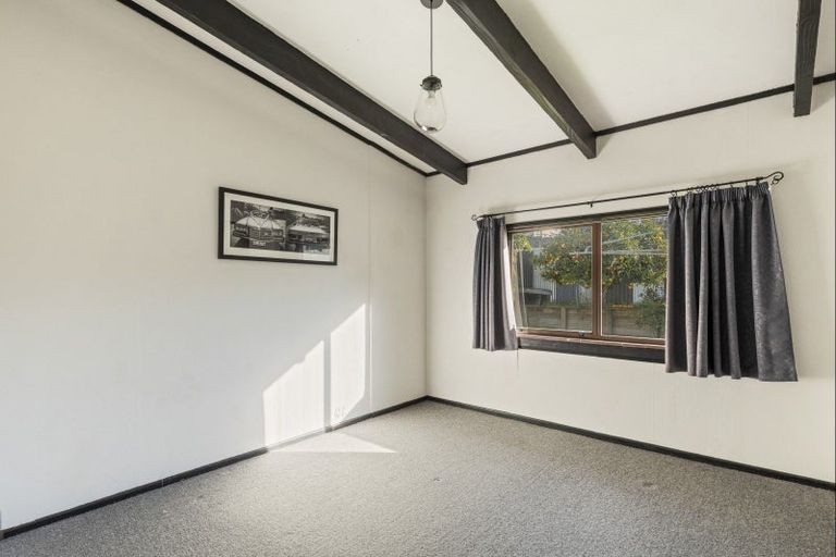 Photo of property in 130 Smart Road, Glen Avon, New Plymouth, 4372