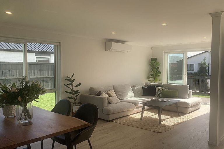 Photo of property in 36 John Main Drive, Ramarama, 2579