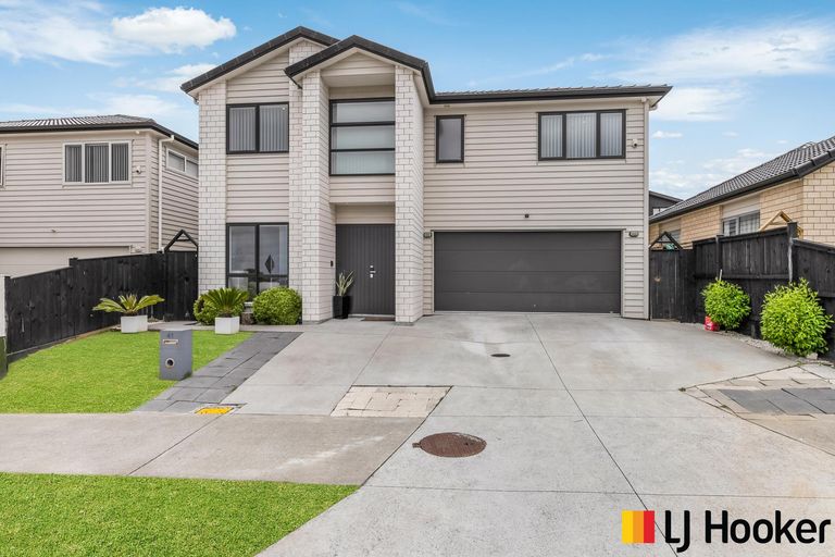 Photo of property in 41 Cloonlyon Drive, Flat Bush, Auckland, 2019