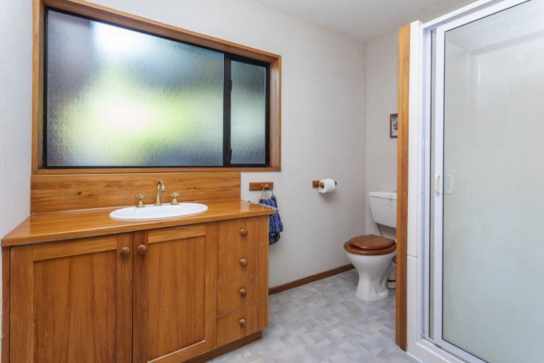 Photo of property in 6 Glendevere Terrace, Redcliffs, Christchurch, 8081