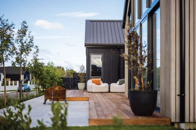 Photo of property in 16 Tiaki Lane, Matakana, 0985