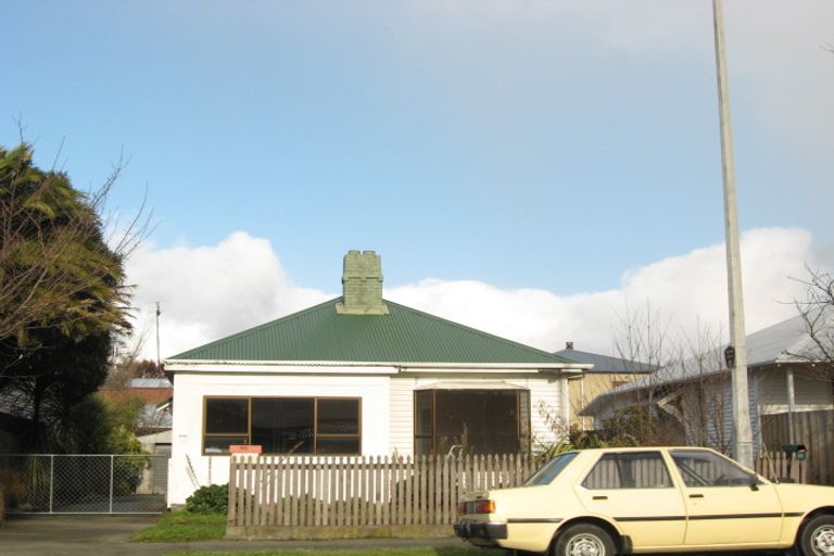 Photo of property in 20 Edgeware Road, St Albans, Christchurch, 8014
