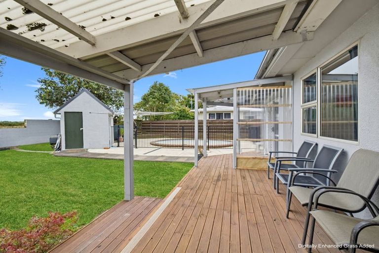 Photo of property in 103 Benmore Avenue, Cloverlea, Palmerston North, 4412