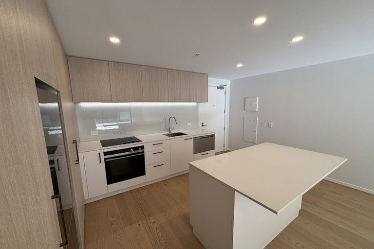 Photo of property in 71 Haven Road, Nelson, 7010