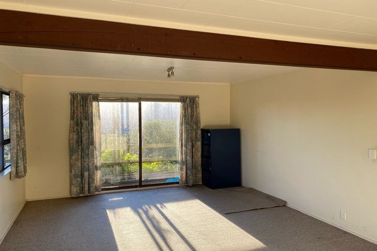 Photo of property in 4 Farrelly Grove, Fairfield, Lower Hutt, 5011
