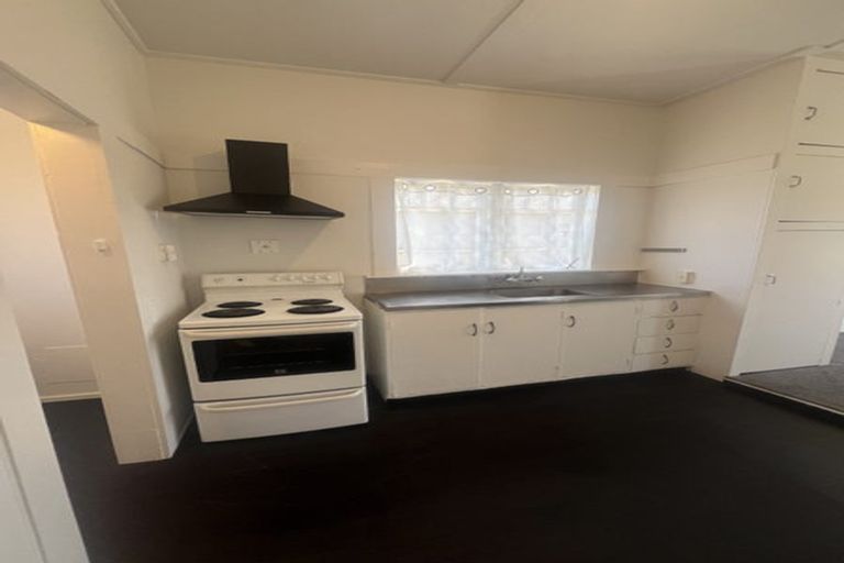Photo of property in 91 Avalon Drive, Nawton, Hamilton, 3200