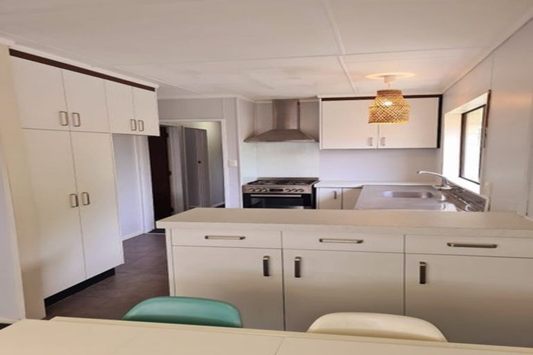 Photo of property in 6 Jarrett Court, Roslyn, Palmerston North, 4414