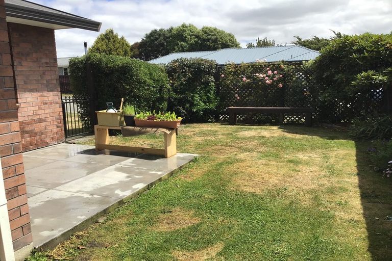 Photo of property in 65 Fern Drive, Halswell, Christchurch, 8025