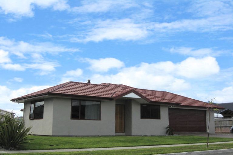 Photo of property in 32 Monaco View, Stoke, Nelson, 7011