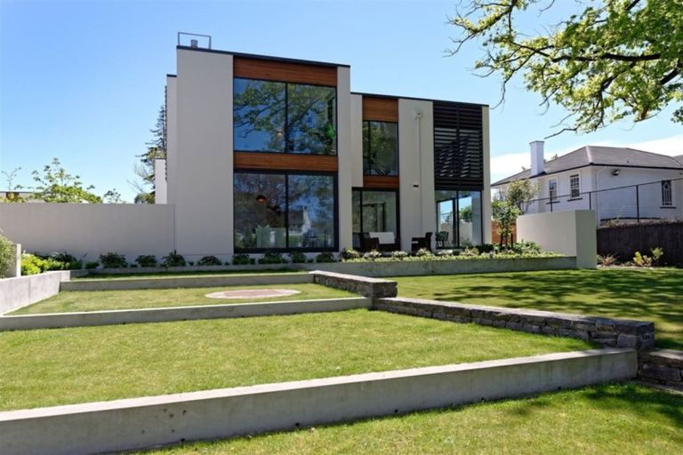 Photo of property in 142c Glandovey Road, Strowan, Christchurch, 8052