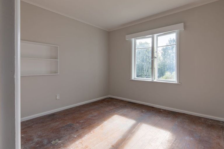 Photo of property in 12 Woburn Street, Waipukurau, 4200