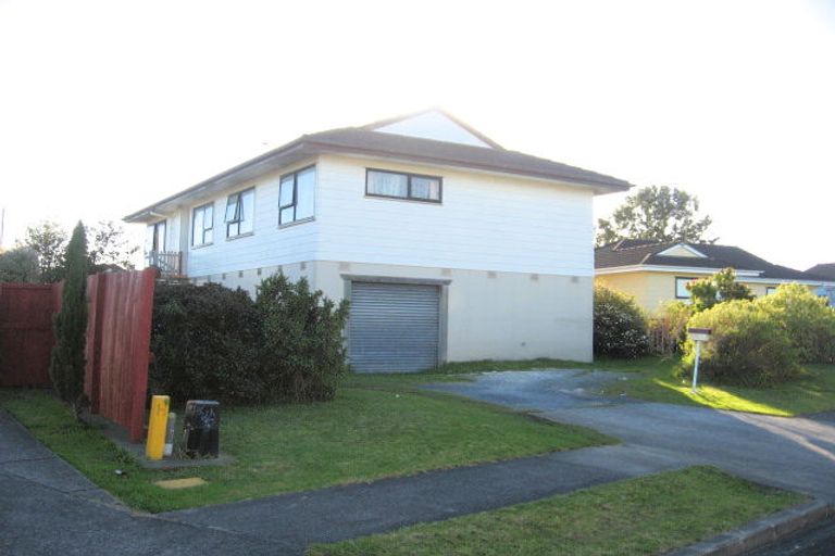 Photo of property in 9 Southview Place, Wattle Downs, Auckland, 2102