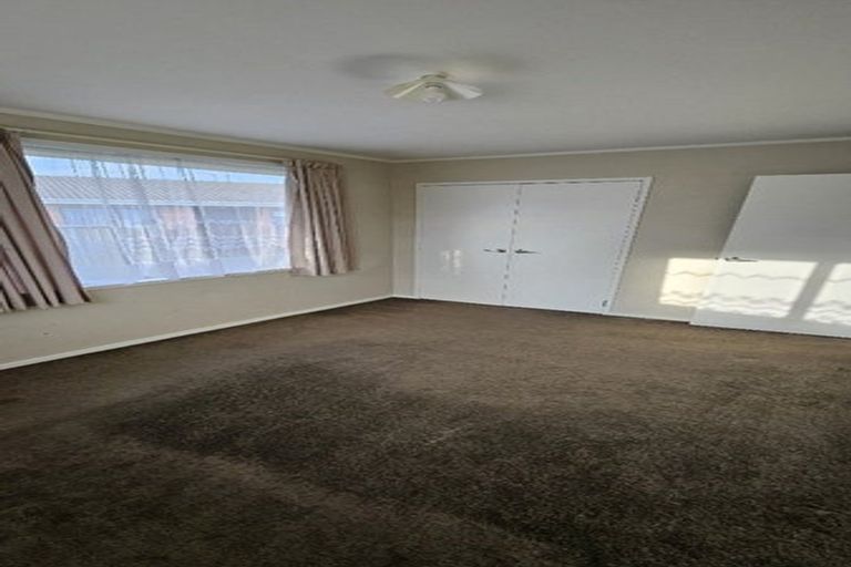 Photo of property in 96 Hutchinsons Road, Bucklands Beach, Auckland, 2014