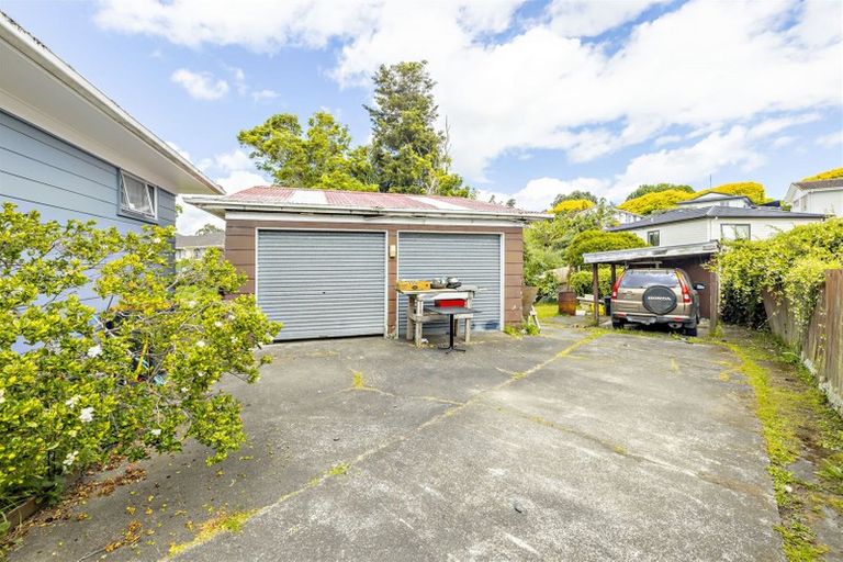 Photo of property in 32 Chantelle Place, Papatoetoe, Auckland, 2025
