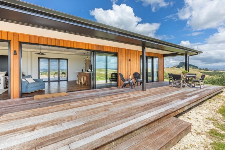 Photo of property in 232a Mangatarata Road, Waipukurau, 4285