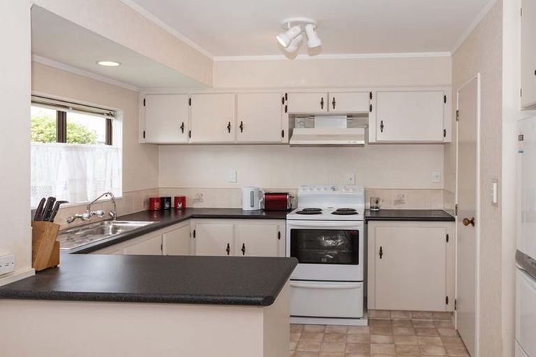 Photo of property in 1/64 Marne Road, Papakura, 2110