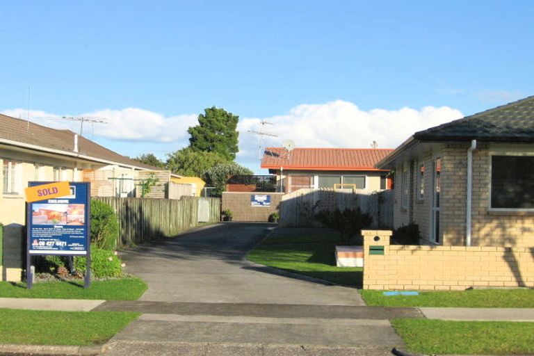 Photo of property in 86 Florence Avenue, Orewa, 0931