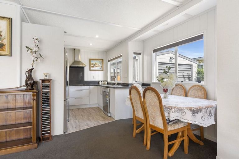Photo of property in 126a Mayfair Avenue, Whangamata, 3620